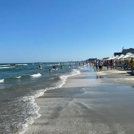 Vila Anca Mamaia Nord Guest house *